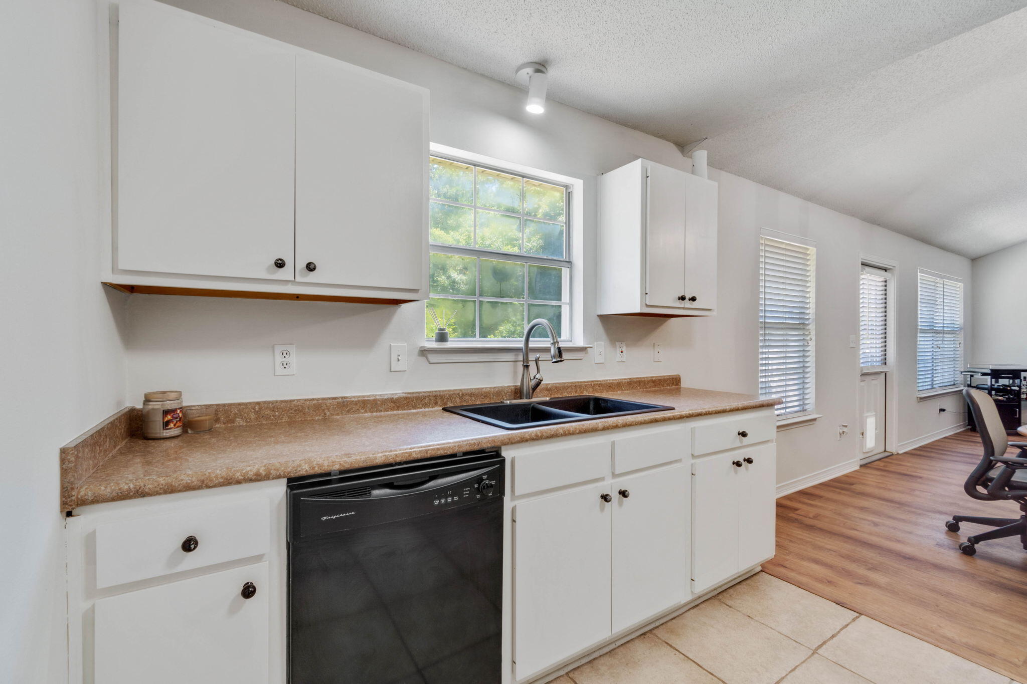 82 Stowe Road Mary Esther, FL 32569 - Photo 17 of 35 15-web-or-mls-Final-15