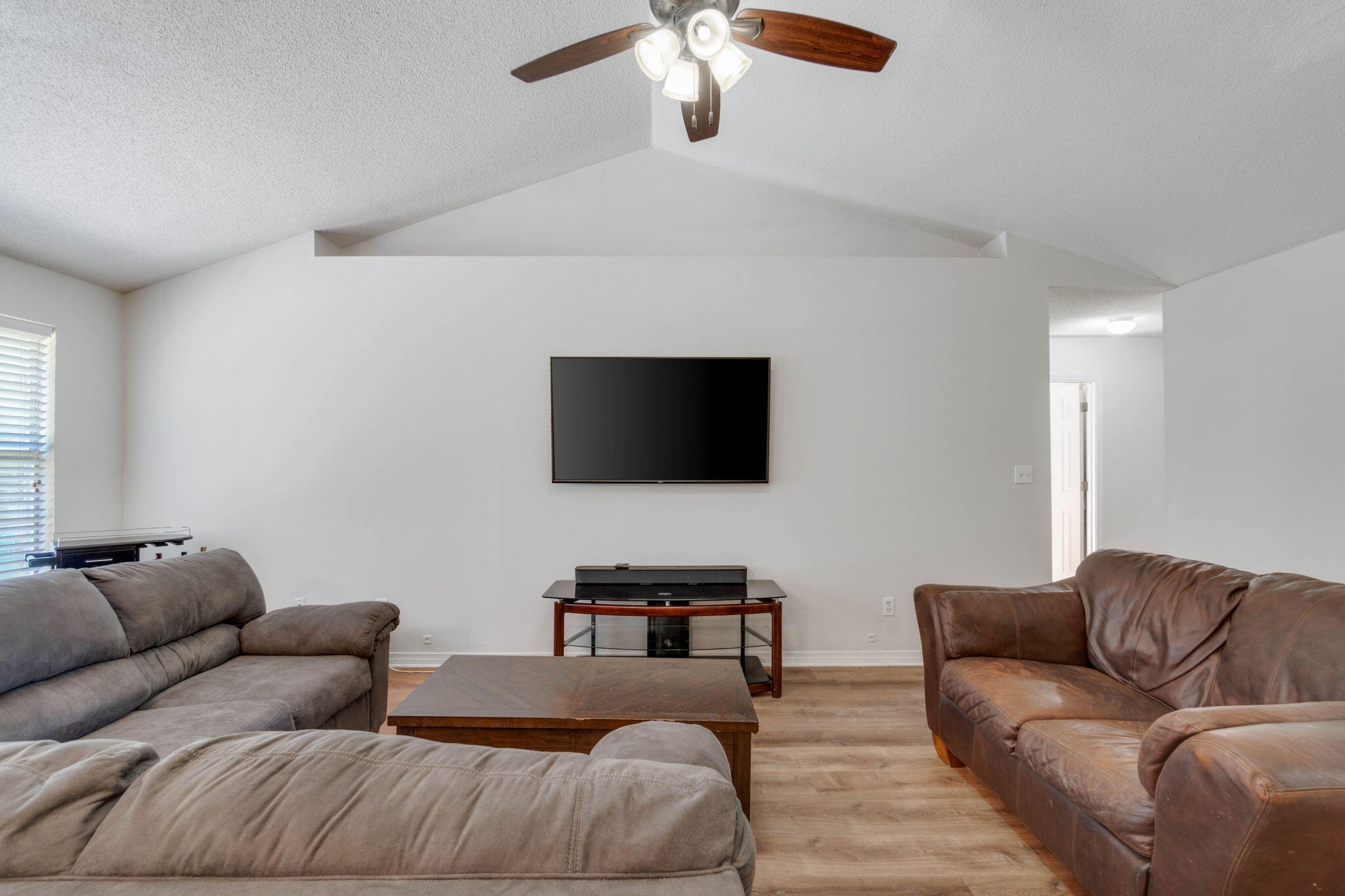 82 Stowe Road Mary Esther, FL 32569 - Photo 10 of 35 8-web-or-mls-Final-8