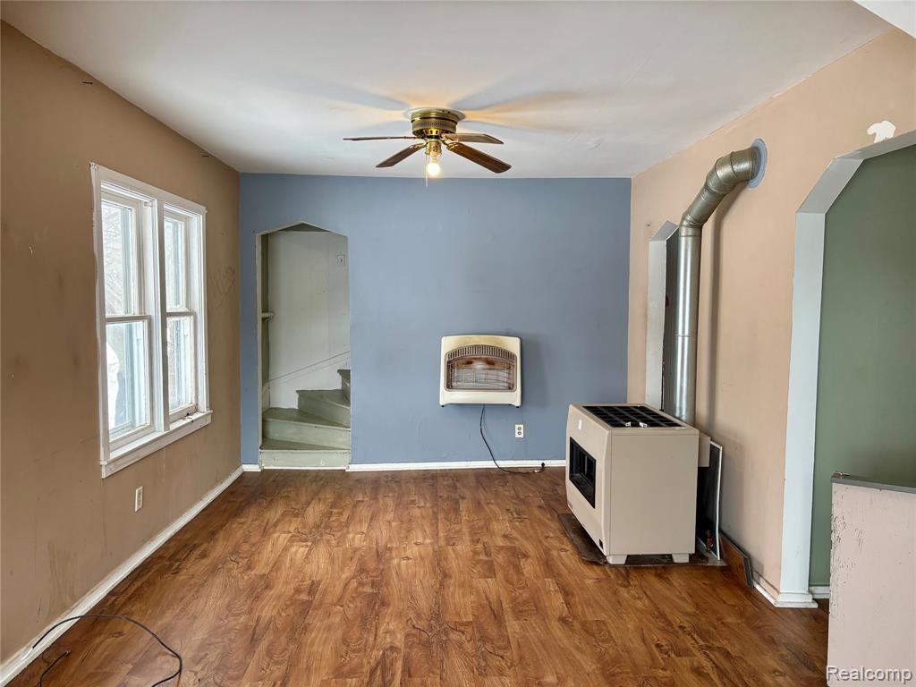 421 Lytle Avenue Harbor Beach, MI 48441 - Photo 5 of 27