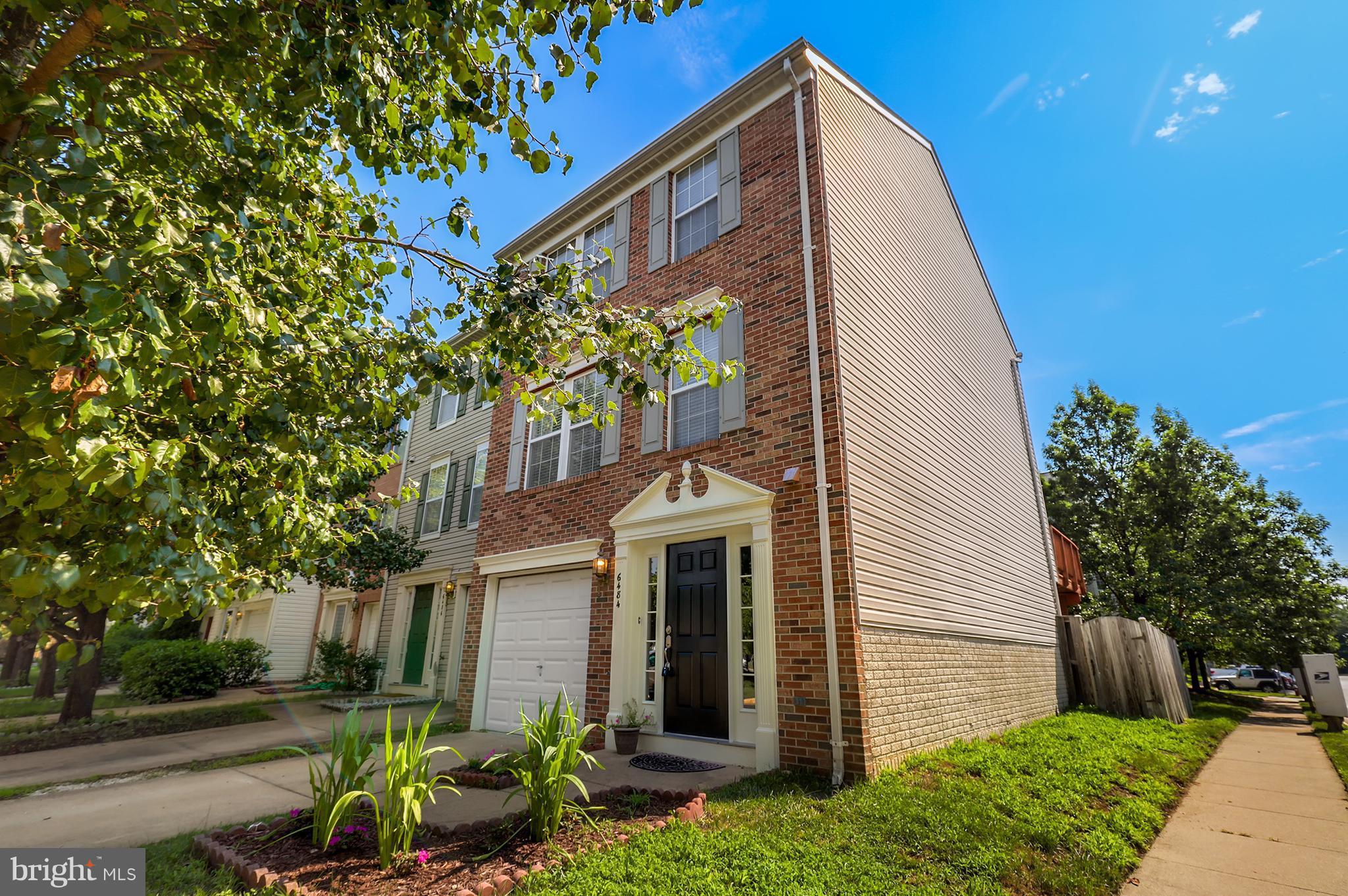 6484 Topsails Lane Springfield, VA 22150 - Photo 3 of 30 Exterior (Front)
