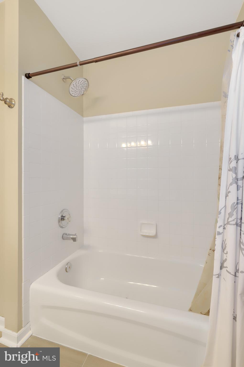 6484 Topsails Lane Springfield, VA 22150 - Photo 22 of 30 Bath