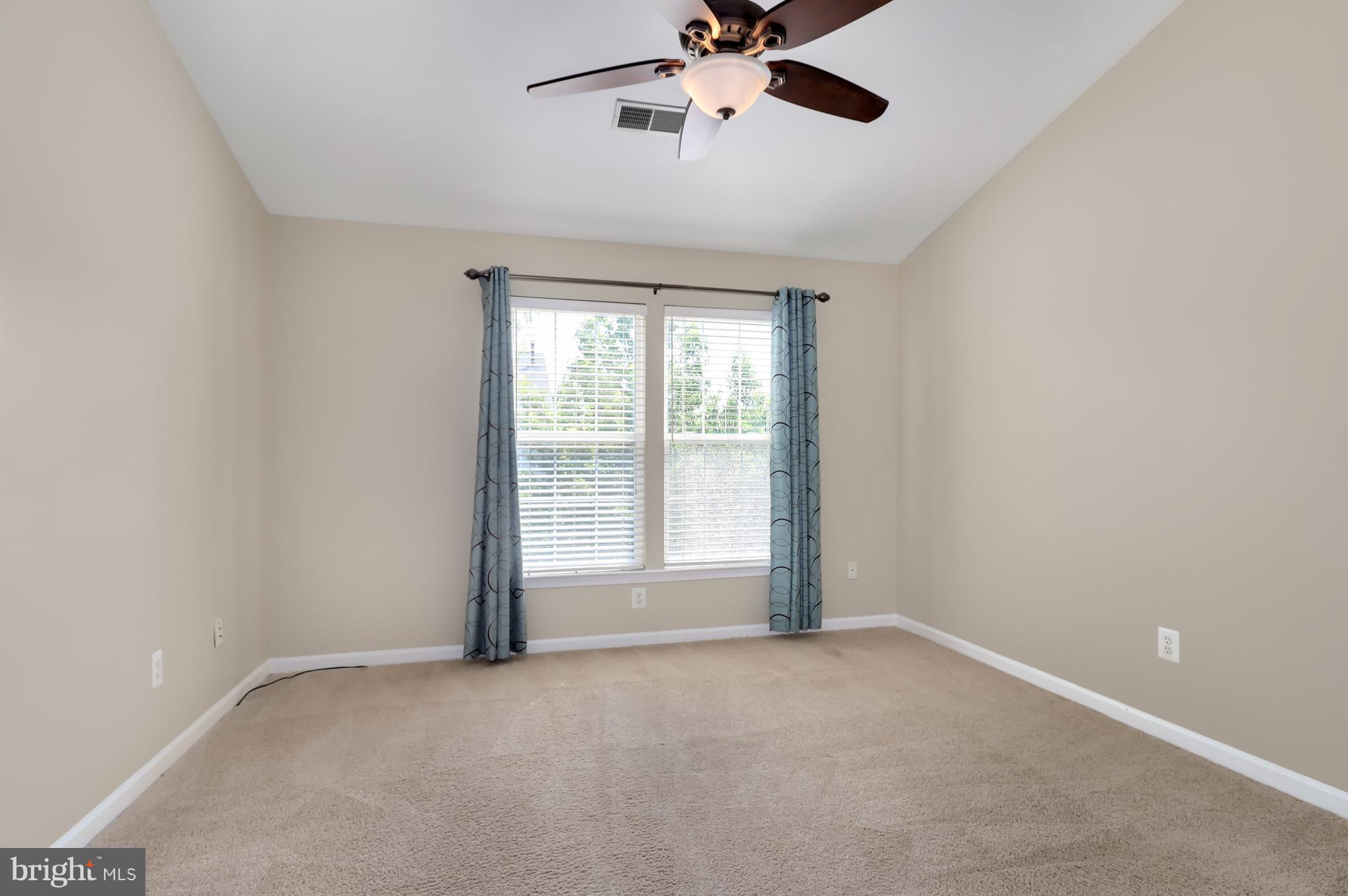 6484 Topsails Lane Springfield, VA 22150 - Photo 23 of 30 Bedroom (Master)