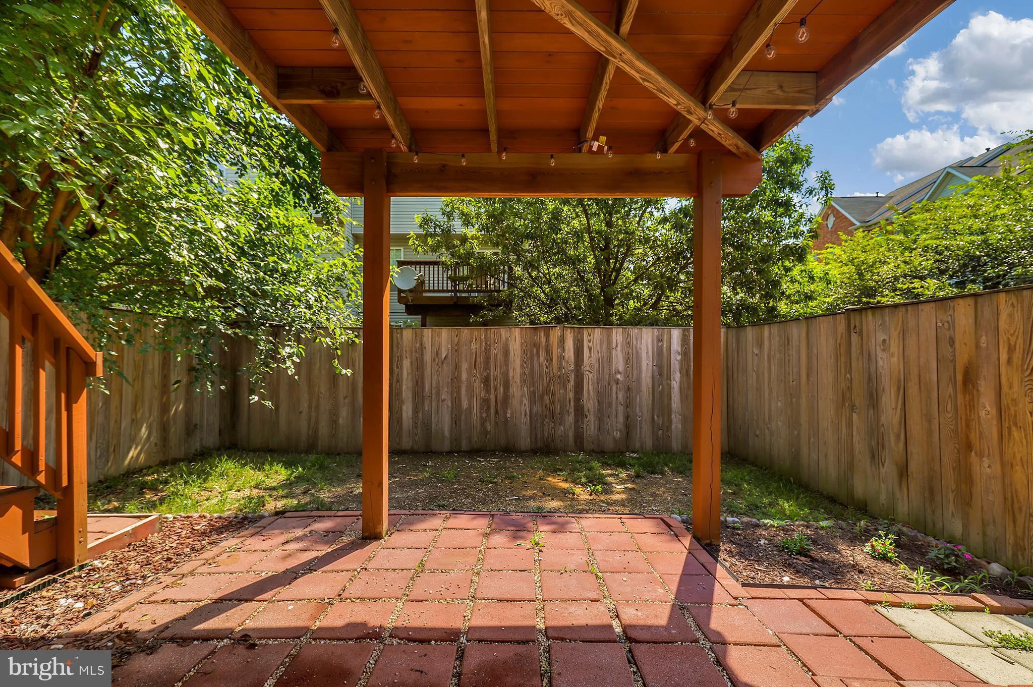 6484 Topsails Lane Springfield, VA 22150 - Photo 28 of 30 Exterior (Rear)
