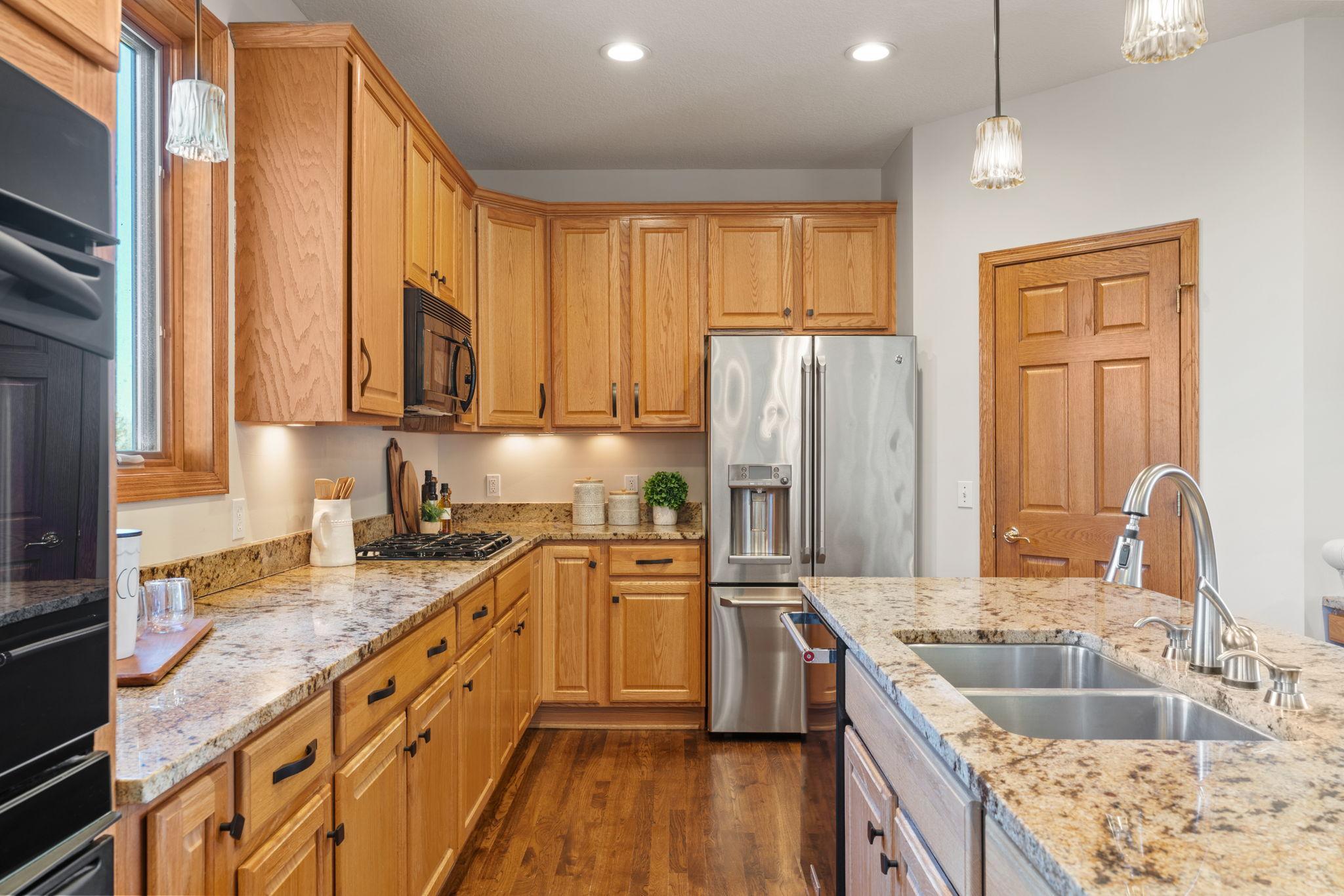 18724 65th Place North Maple Grove, MN 55311 - Photo 19 of 60