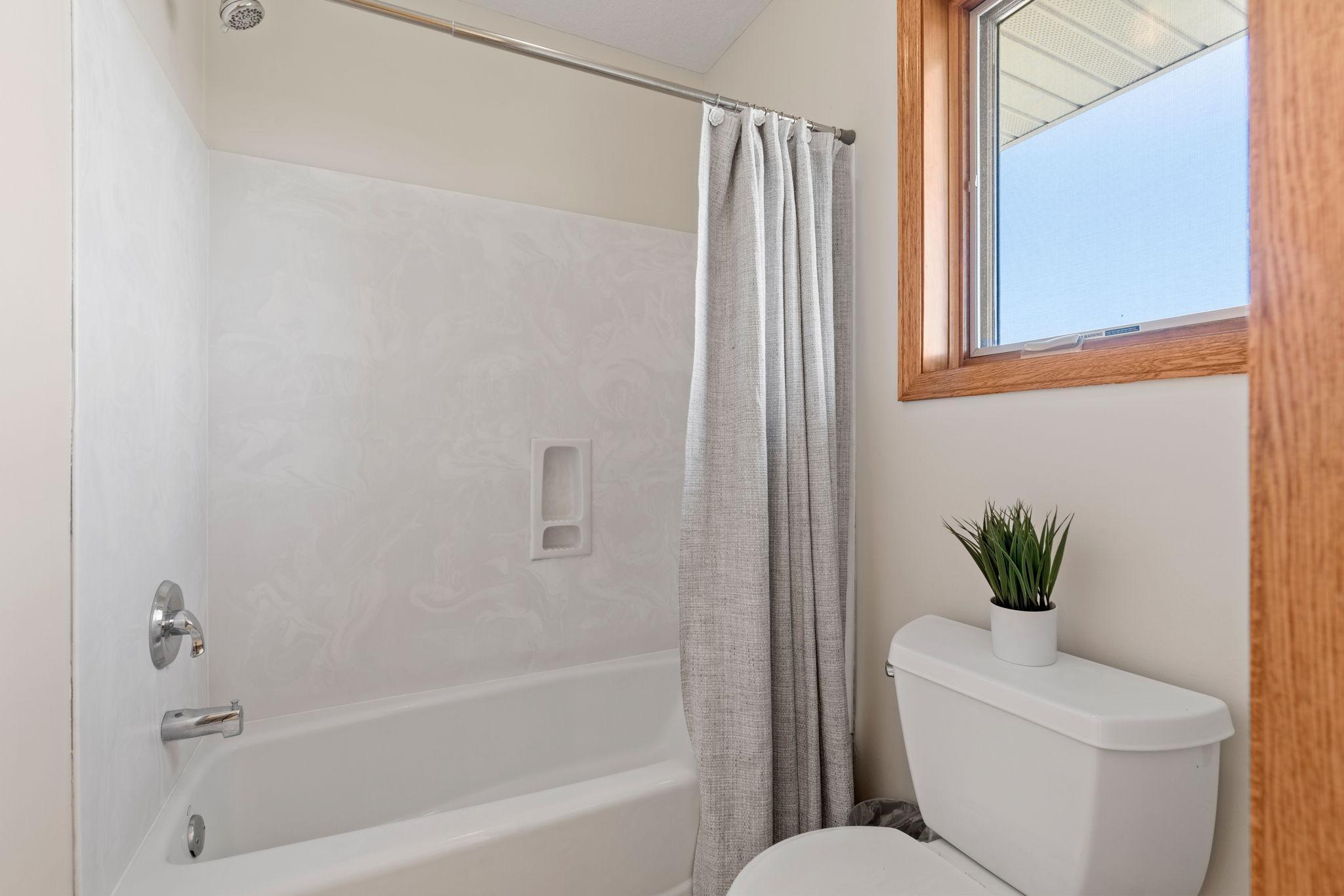 18724 65th Place North Maple Grove, MN 55311 - Photo 35 of 60