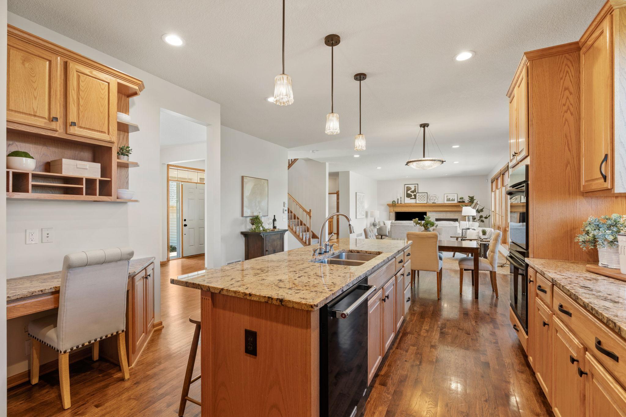 18724 65th Place North Maple Grove, MN 55311 - Photo 7 of 60