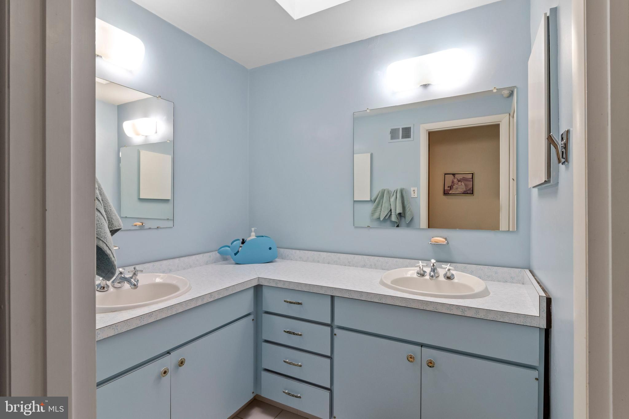 320 Moreland Road Huntingdon Valley, PA 19006 - Photo 37 of 52