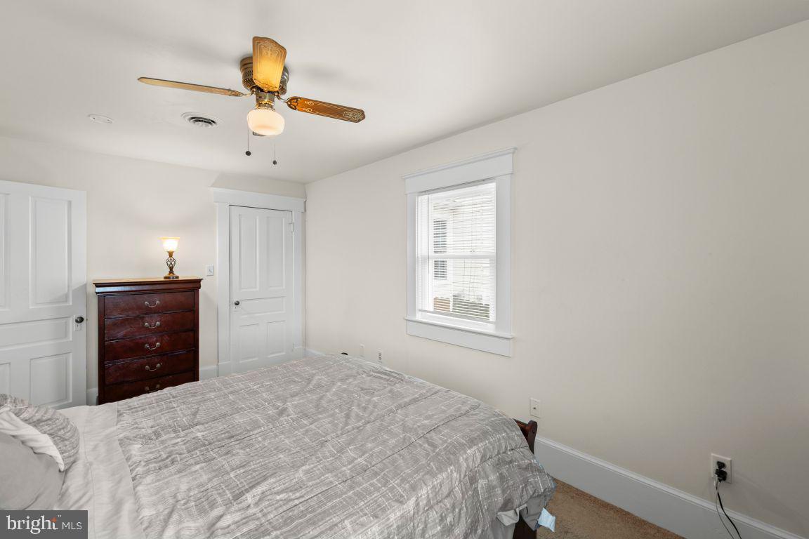 321 Blue Ridge Avenue Front Royal, VA 22630 - Photo 13 of 34 Gallery Image 13