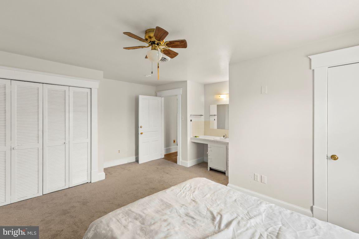 321 Blue Ridge Avenue Front Royal, VA 22630 - Photo 15 of 34 Gallery Image 15