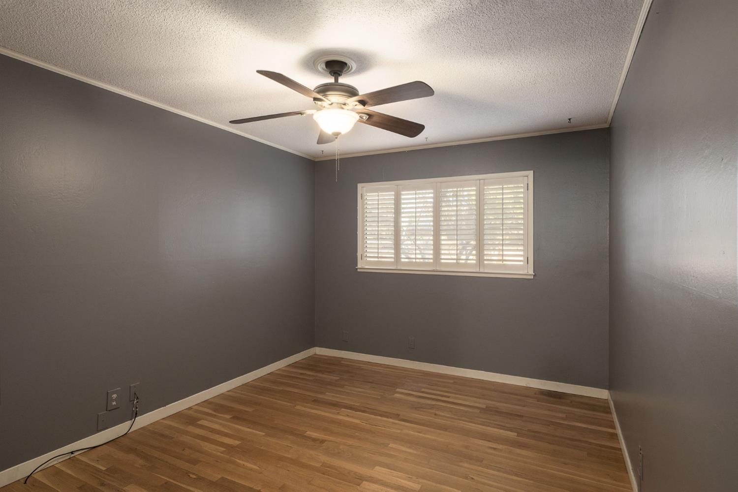 4376 North 5th Street Fresno, CA 93726 - Photo 18 of 22