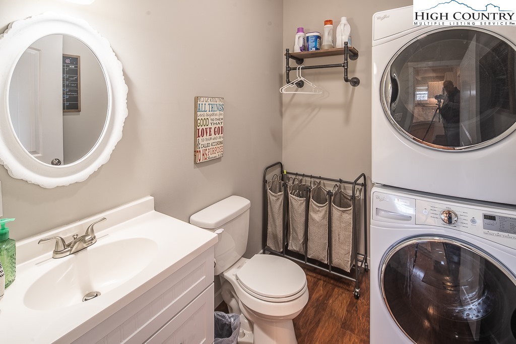 433 Critcher Meadows Drive Boone, NC 28607 - Photo 11 of 45 Gallery Image 11