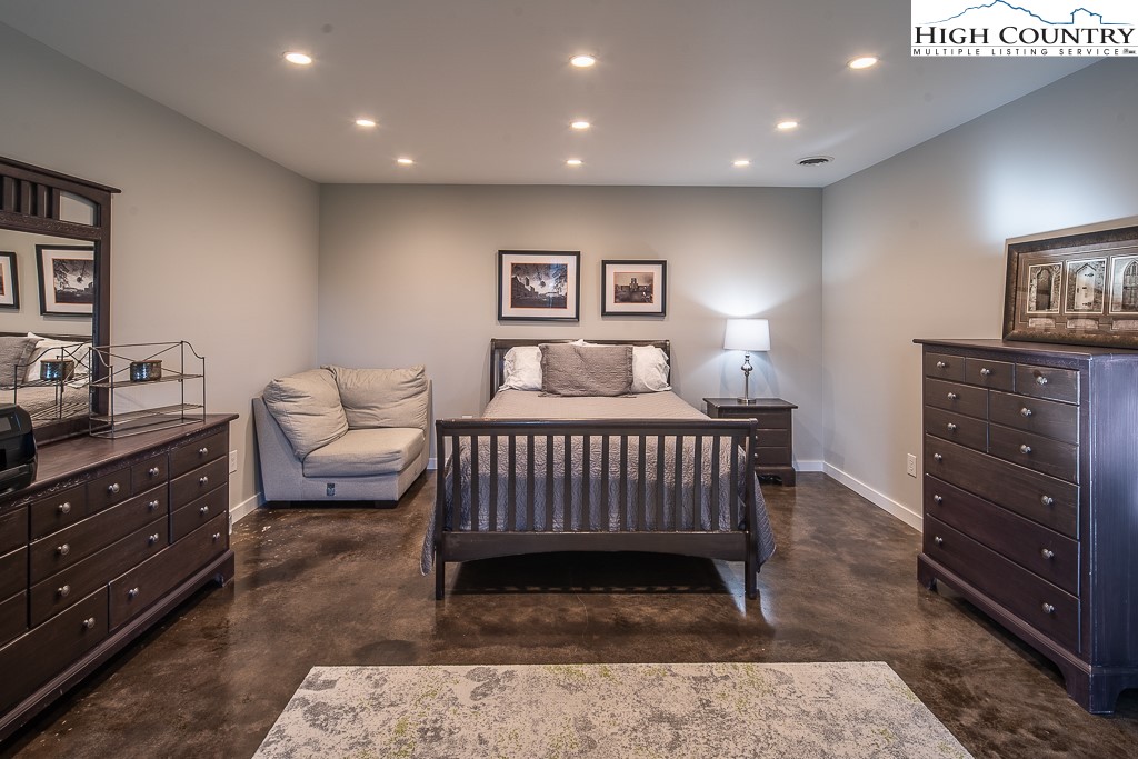 433 Critcher Meadows Drive Boone, NC 28607 - Photo 32 of 45 Gallery Image 32