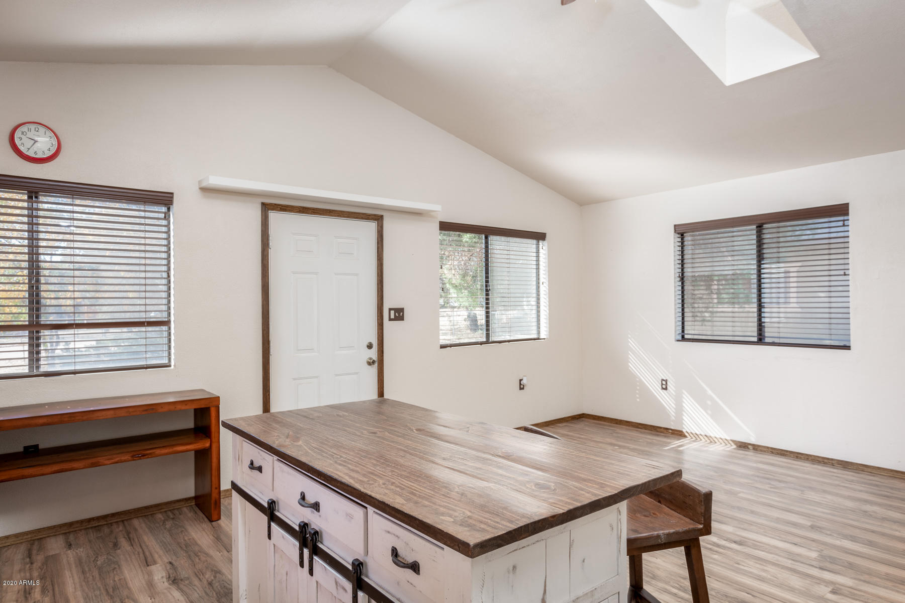 2138 Fishermans Road Overgaard, AZ 85933 - Photo 7 of 20 IMG_07