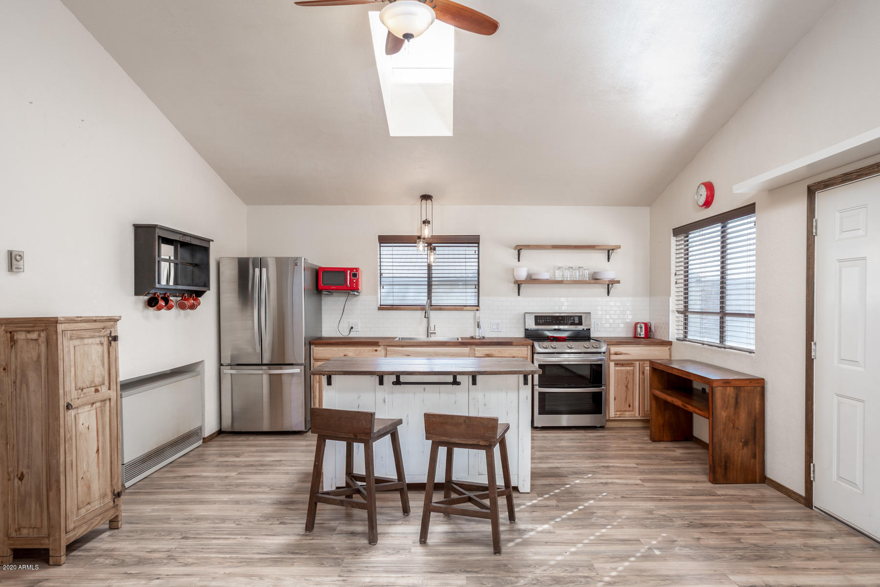 2138 Fishermans Road Overgaard, AZ 85933 - Photo 8 of 20 IMG_08