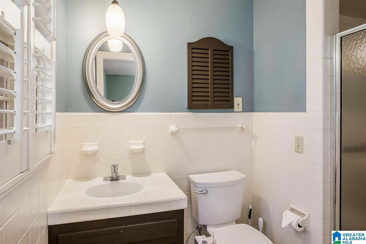 3233 Tyrol Road Birmingham, AL 35216 - Photo 18 of 40
