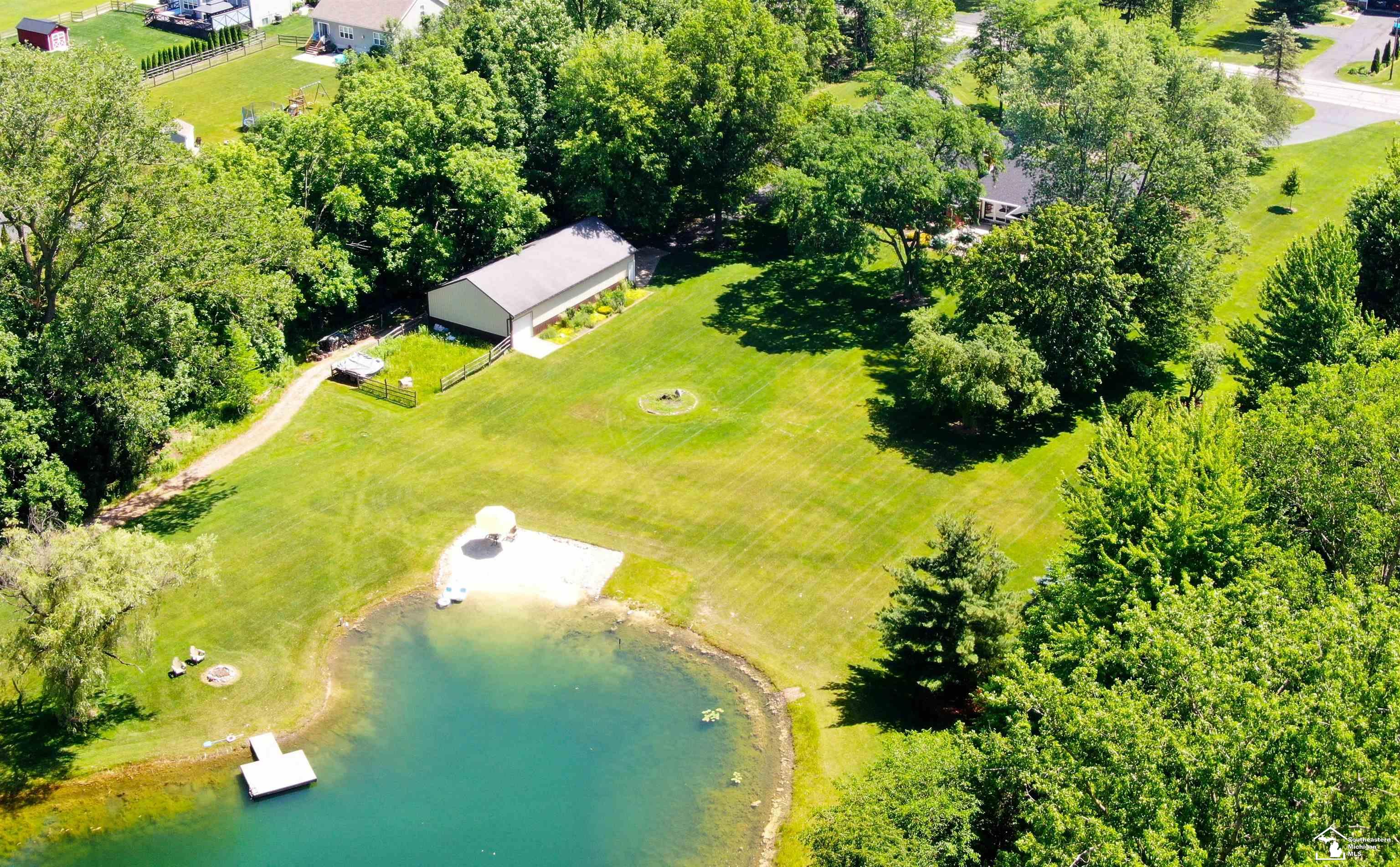 7007 Jackman Road Temperance, MI 48182 - Photo 10 of 91 50179461-8bbf9099-f6bd-4d83-b5ed-2492754491cf.JPG