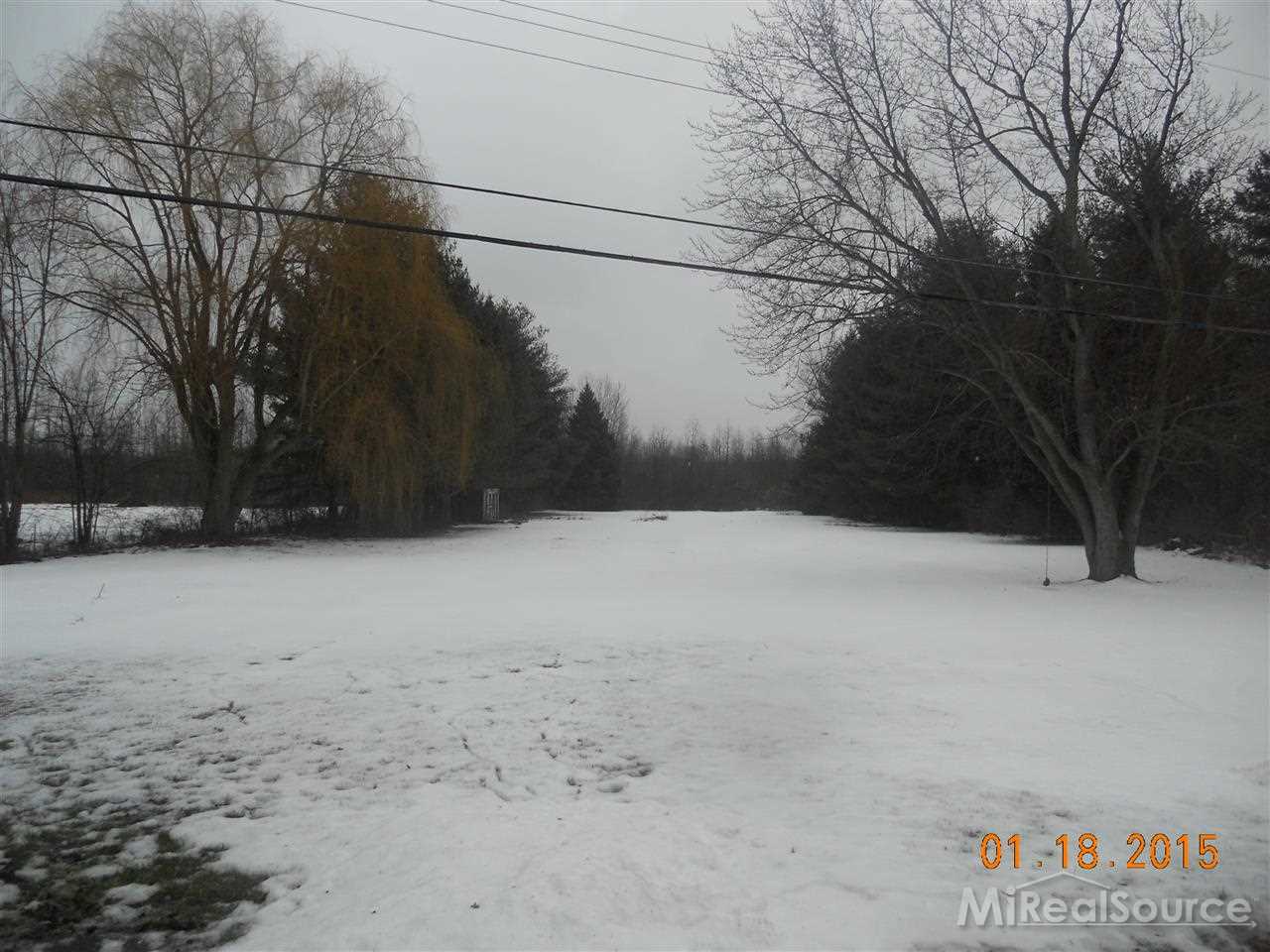 1980 Range Road Port Huron, MI 48060 - Photo 3 of 16 31226789-2.JPG