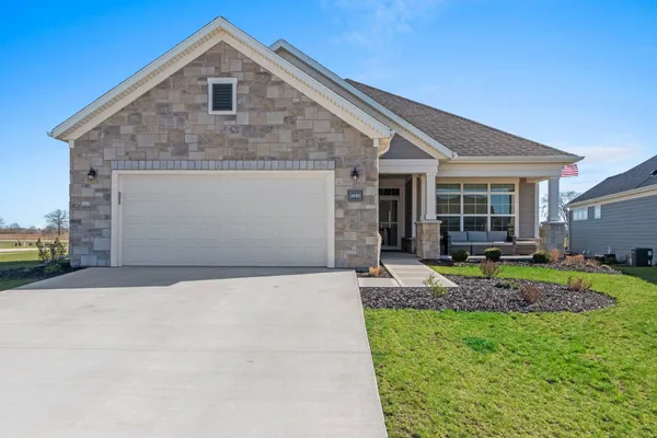$599,900 | 2650 Orion Trail Green, Green Bay, WI 54311
