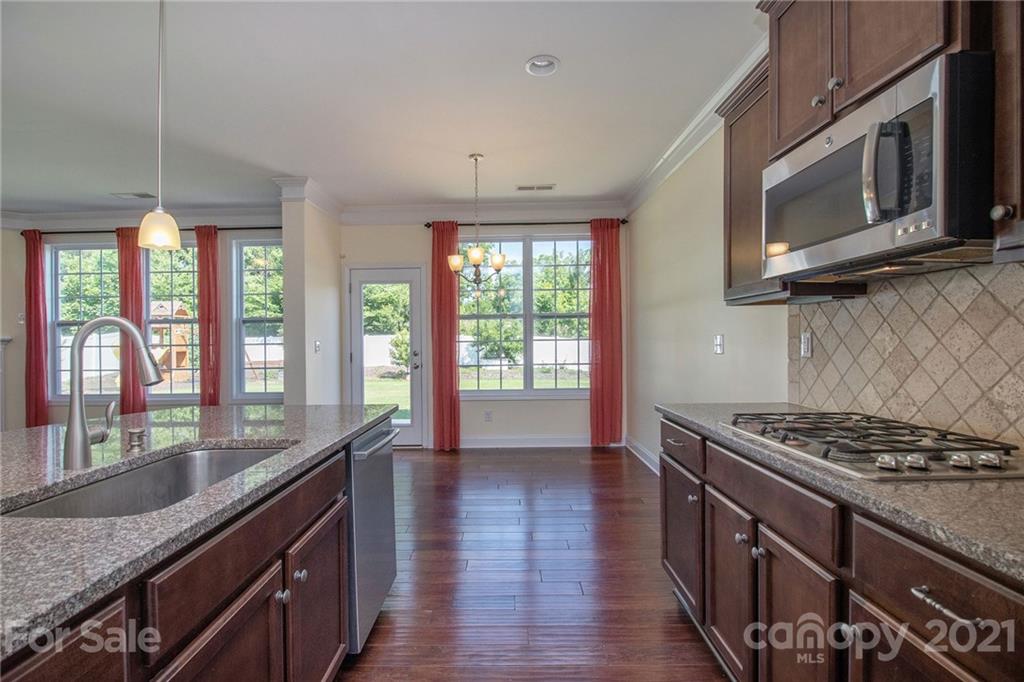 1143 Jack Pine Road Clover, SC 29710 - Photo 6 of 18 Gallery Image 6