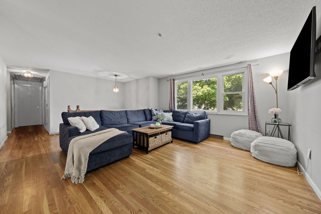 10 Upland Road Danvers, MA 01923 - Photo 10 of 30