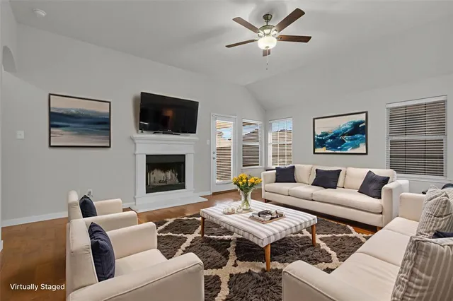 $349,900 | 517 Highmoor Court, Oak Point, TX 75068