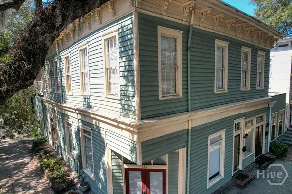 $739,400 | 251 East Broad Street, Unit 4, Savannah, GA 31401