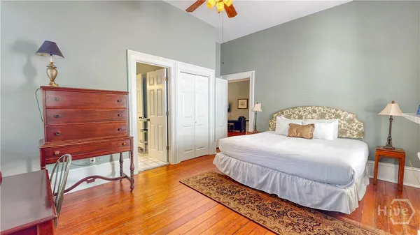 $739,400 | 251 East Broad Street, Unit 4, Savannah, GA 31401