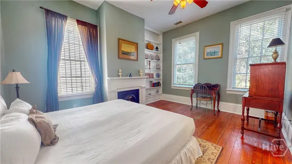 $739,400 | 251 East Broad Street, Unit 4, Savannah, GA 31401