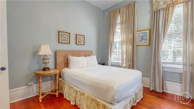$750,000 | 251 East Broad Street, Unit 4, Savannah, GA 31401