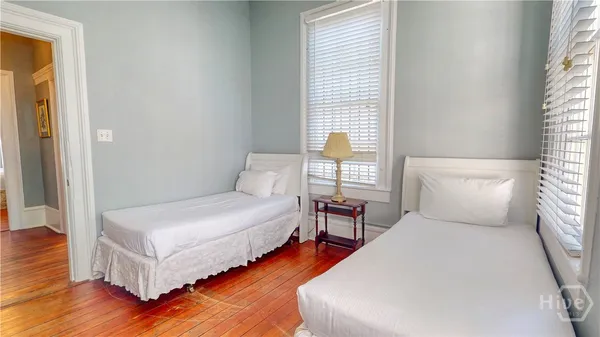 $739,400 | 251 East Broad Street, Unit 4, Savannah, GA 31401