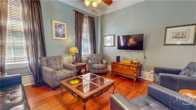$750,000 | 251 East Broad Street, Unit 4, Savannah, GA 31401