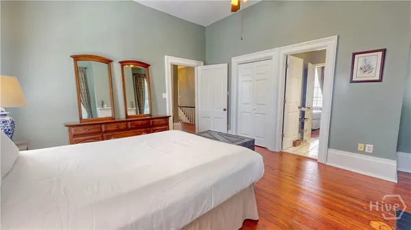 $739,400 | 251 East Broad Street, Unit 4, Savannah, GA 31401