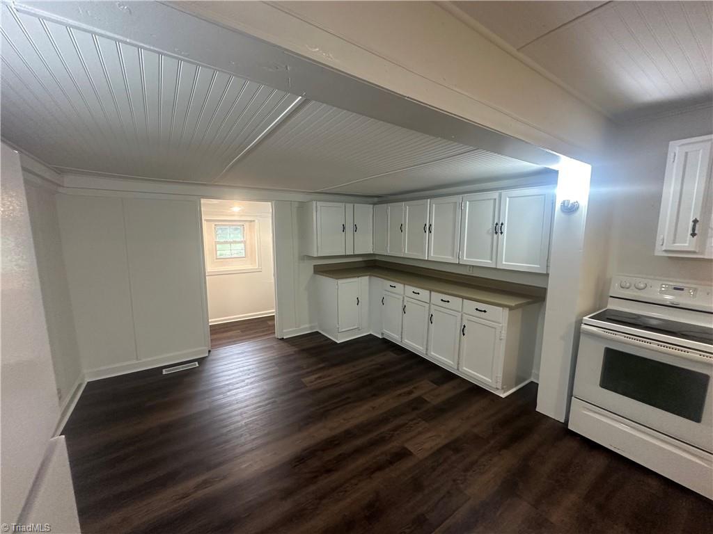1603 Lead Mine Road Austinville, VA 24312 - Photo 6 of 10 Gallery Image 6