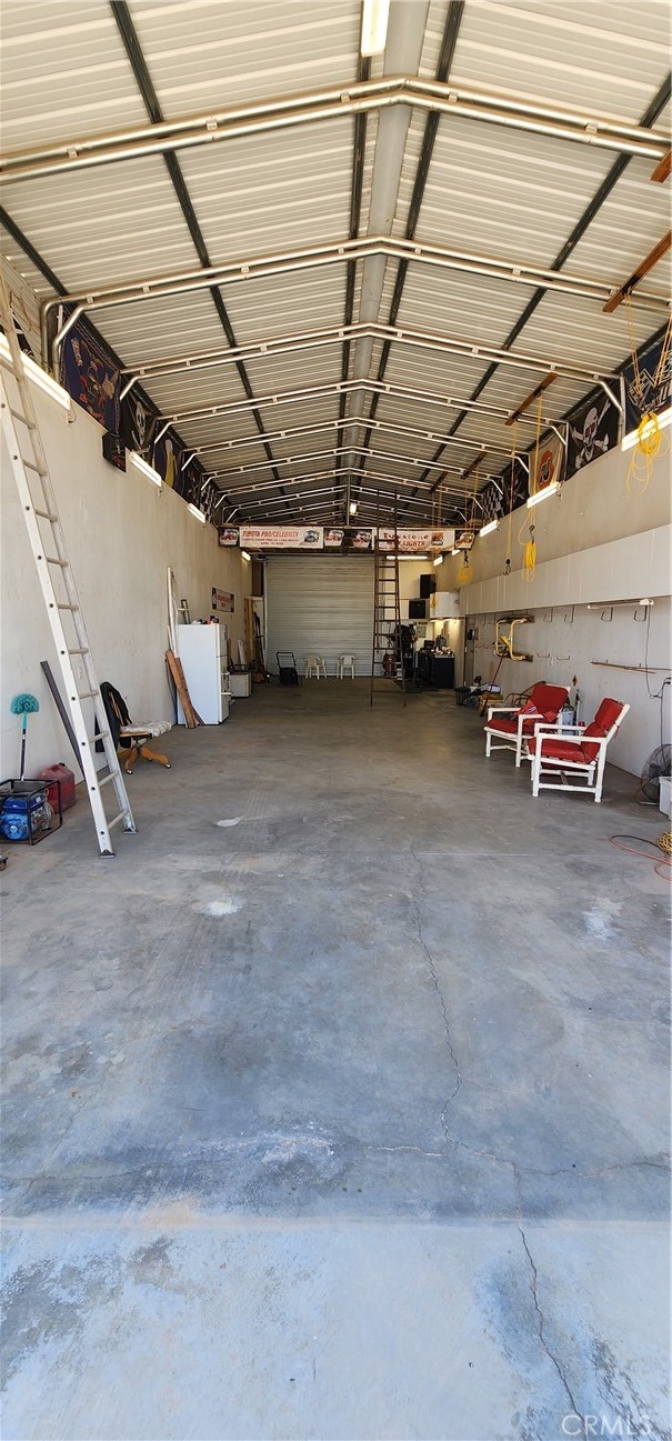 5120 Colorado River Road Blythe, CA 92225 - Photo 9 of 57 RV garage