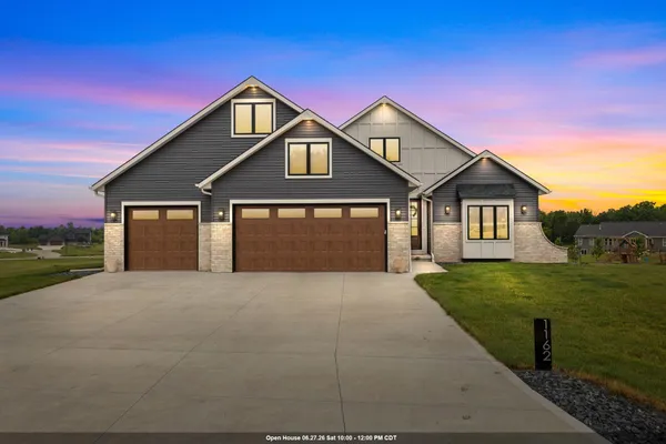 $699,900 | 1162 Cleggs Lane, Hortonville, WI 54944