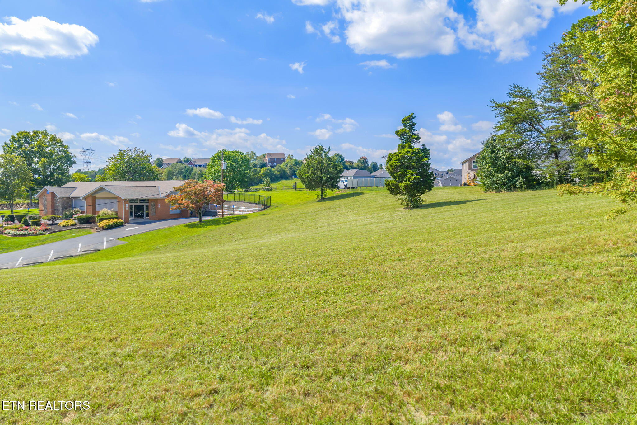 1409 Andes Road Knoxville, TN 37931 - Photo 6 of 12 14-web-or-mls-1409 Andes Road-13