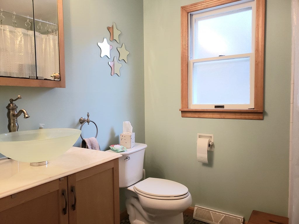 5604 Barree Road Alexandria, PA 16611 - Photo 10 of 15 Gallery Image 10