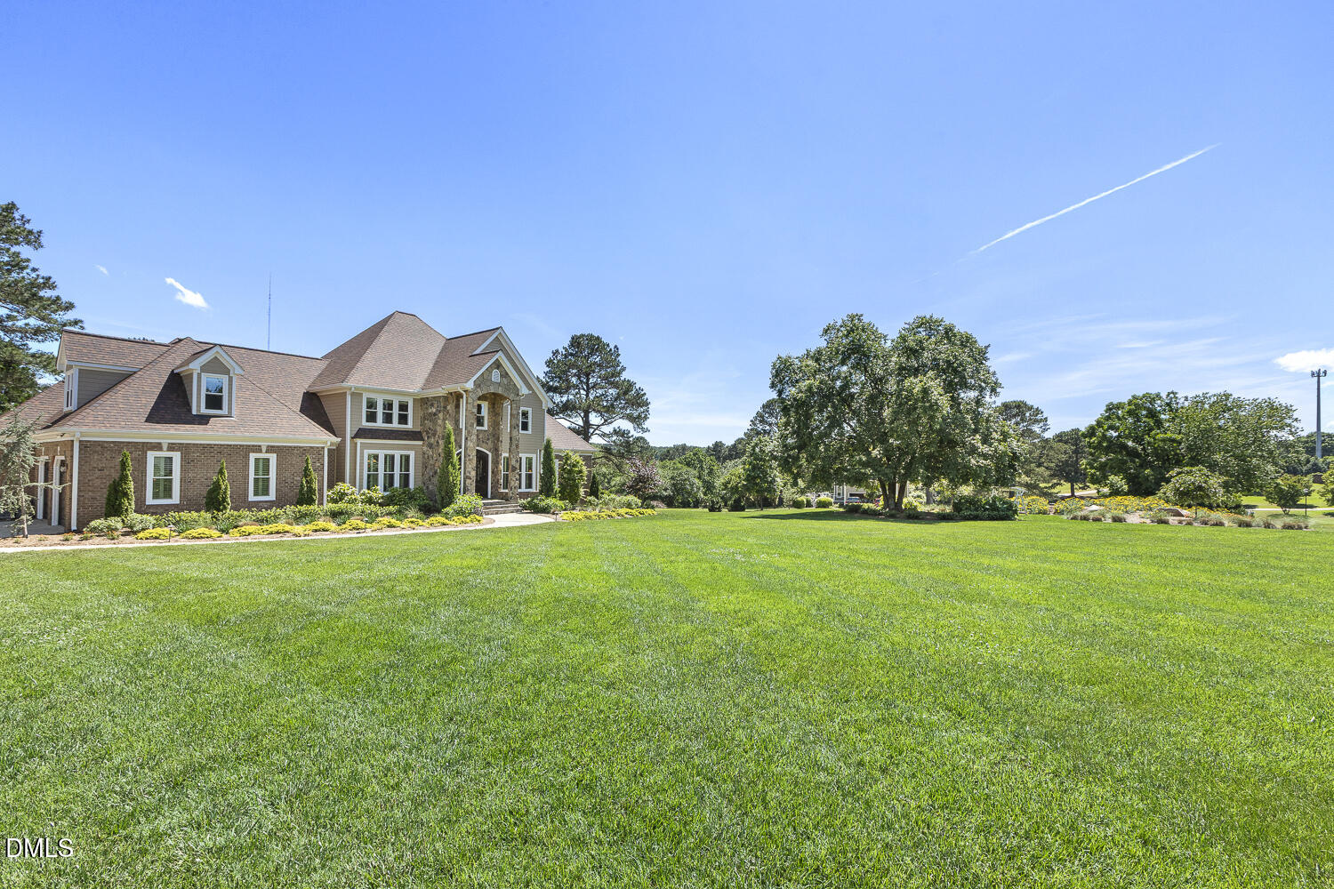 6909 Darcy Lane Raleigh, NC 27606 - Photo 6 of 78
