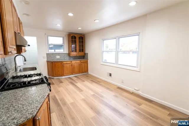 $3,000 | 221 Broadway, Unit 1, Passaic, NJ 07055