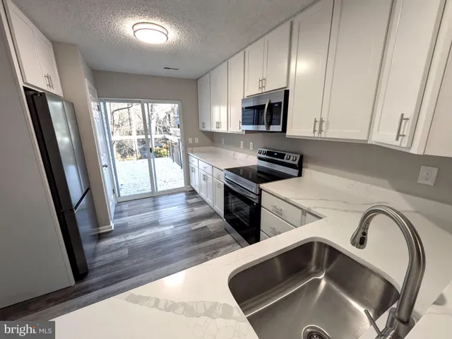 $460,000 | 402 Crane's Roost Court, Annapolis, MD 21409