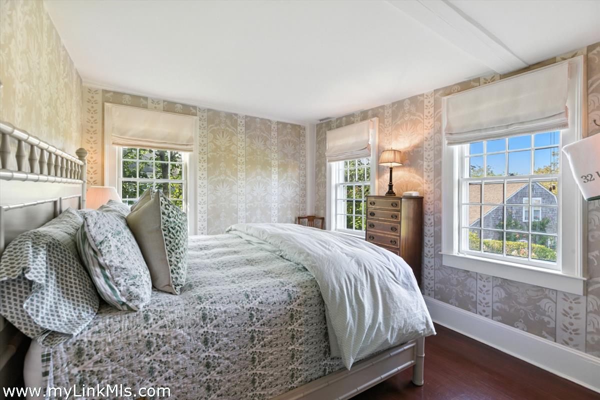 32 Union Street Nantucket, MA 02554 - Photo 14 of 30