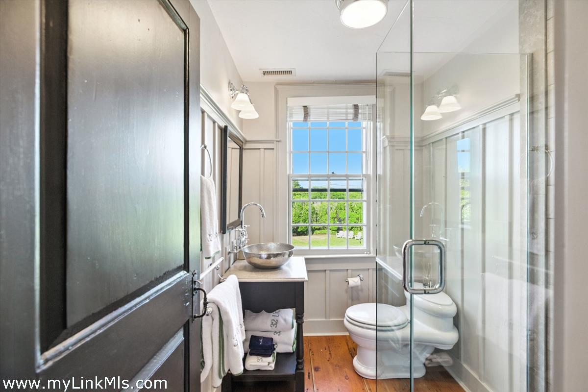 32 Union Street Nantucket, MA 02554 - Photo 15 of 30