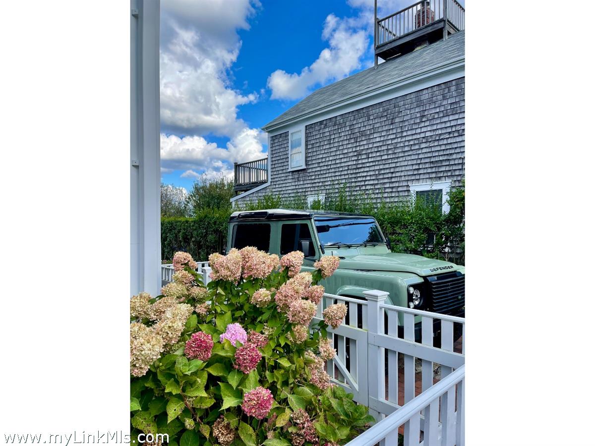 32 Union Street Nantucket, MA 02554 - Photo 27 of 30