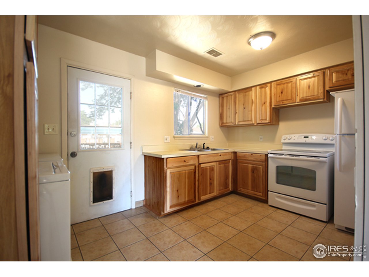 Upper Unit Kitchen