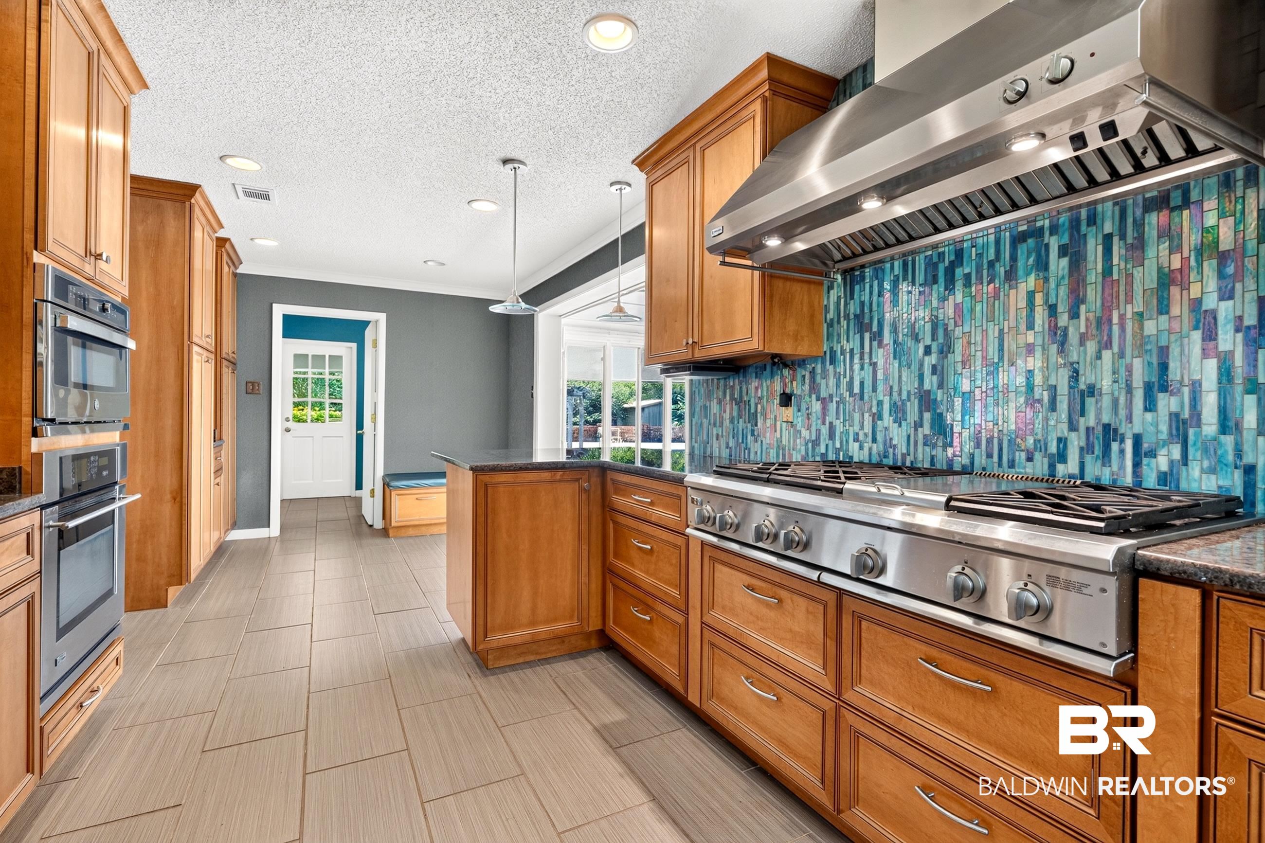 1251 East Spring Valley Drive Mobile, AL 36693 - Photo 14 of 59