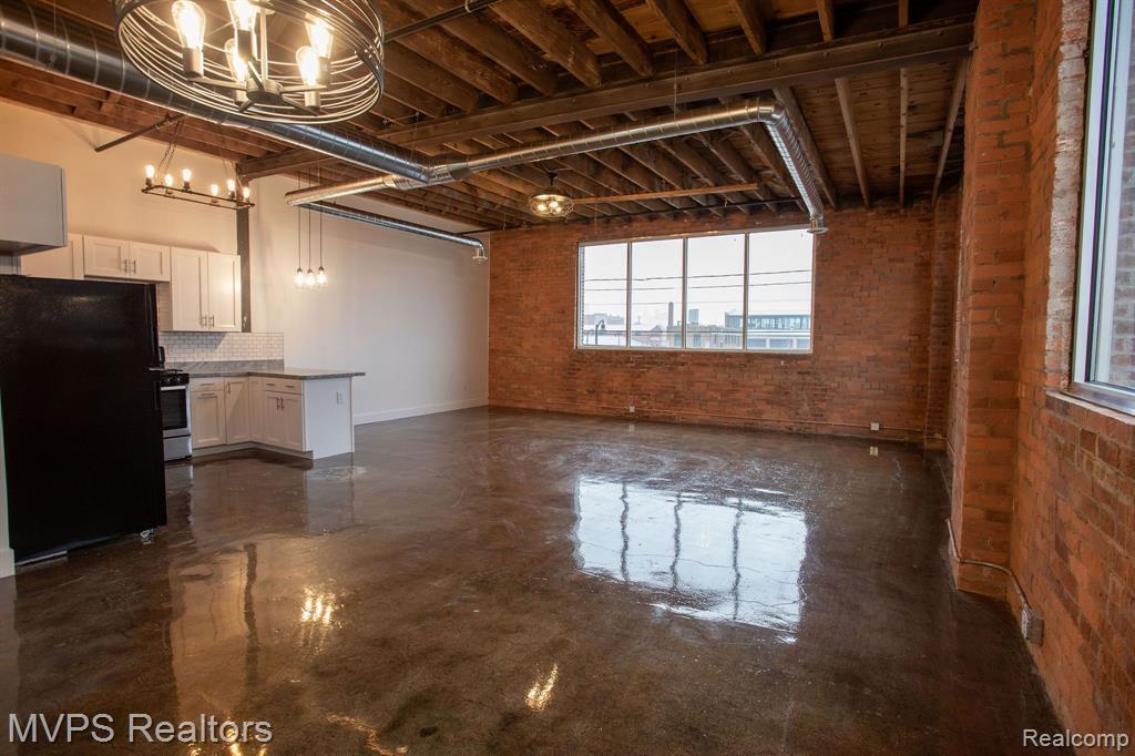 2614 Riopelle Street, Unit 1 Detroit, MI 48207 - Photo 2 of 12 2