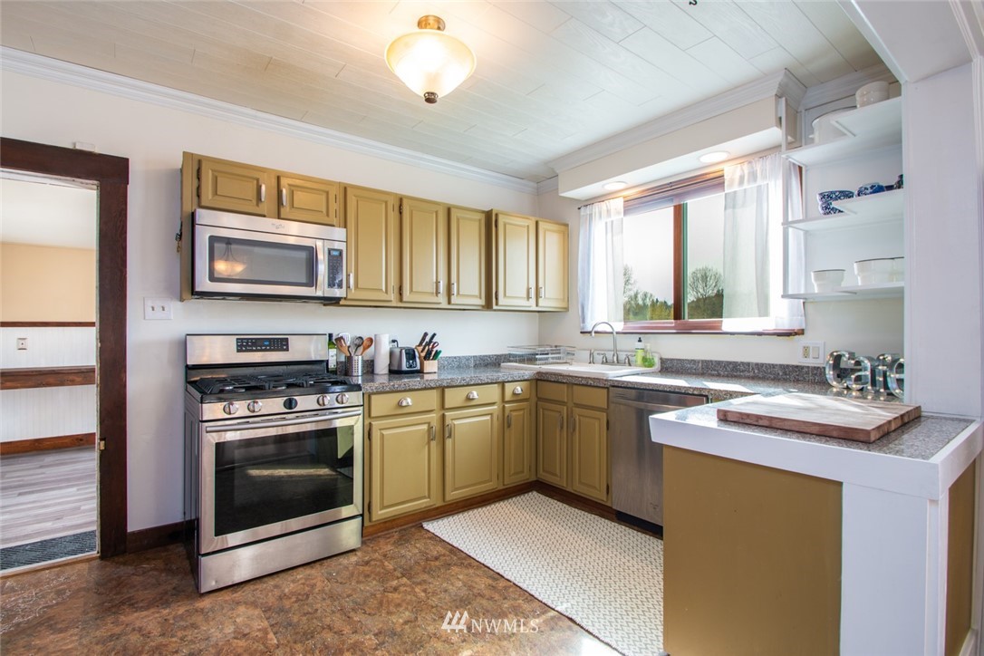 23682 Prairie Road Sedro-Woolley, WA 98284 - Photo 8 of 24 Gallery Image 8