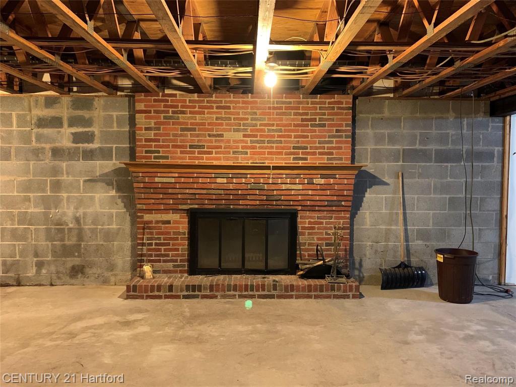 26466 Springland Street Farmington, MI 48334 - Photo 46 of 51