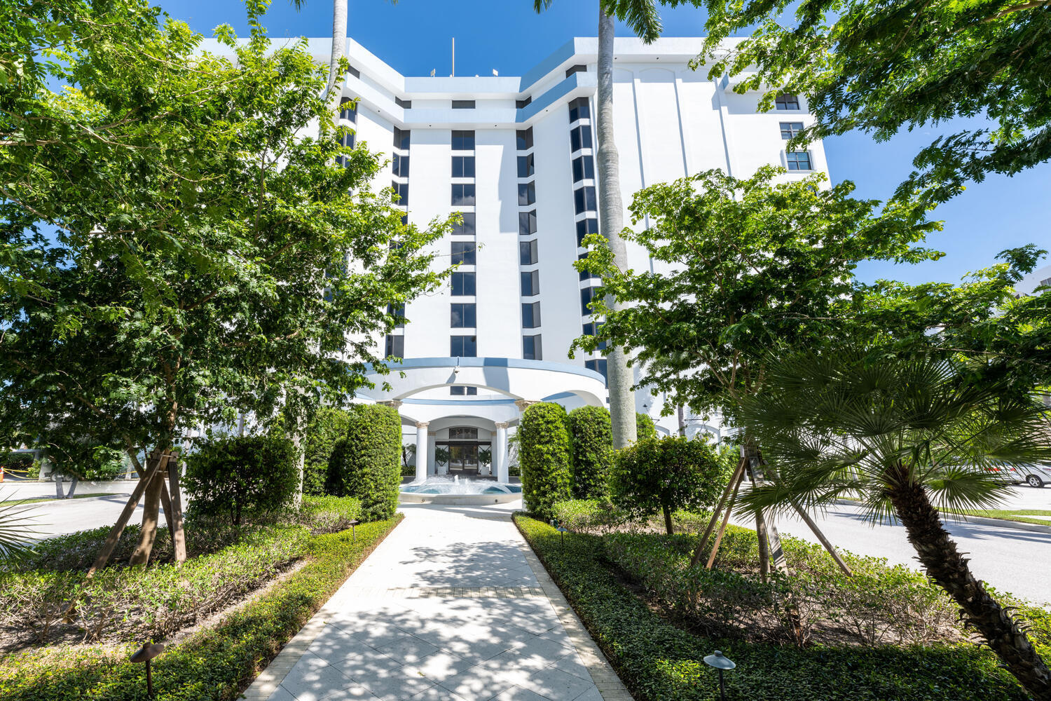3800 Washington Road, Unit 1002 West Palm Beach, FL 33405 - Photo 17 of 20 a view of house with yard and green space