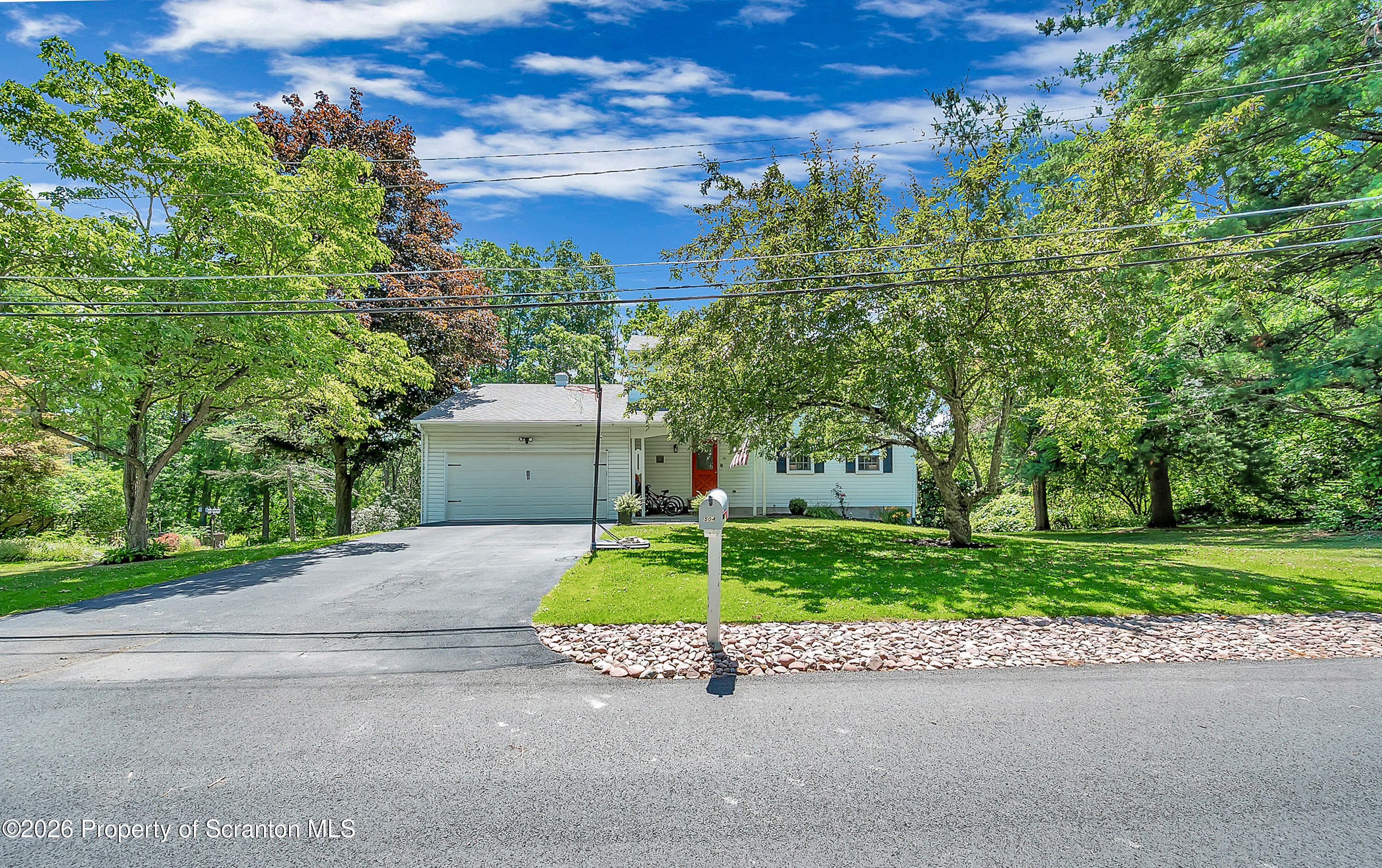 504 Old Colony Road Clarks Summit, PA 18411 - Photo 4 of 48 Old Colony -5